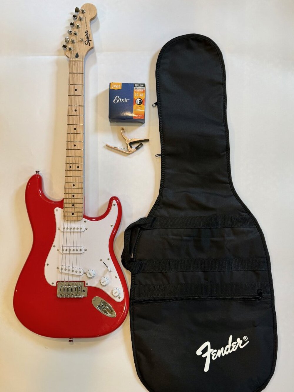 Electric Guitar Squier Fender Sonic Stratocaster Laurel Fingerboard - Torino Red